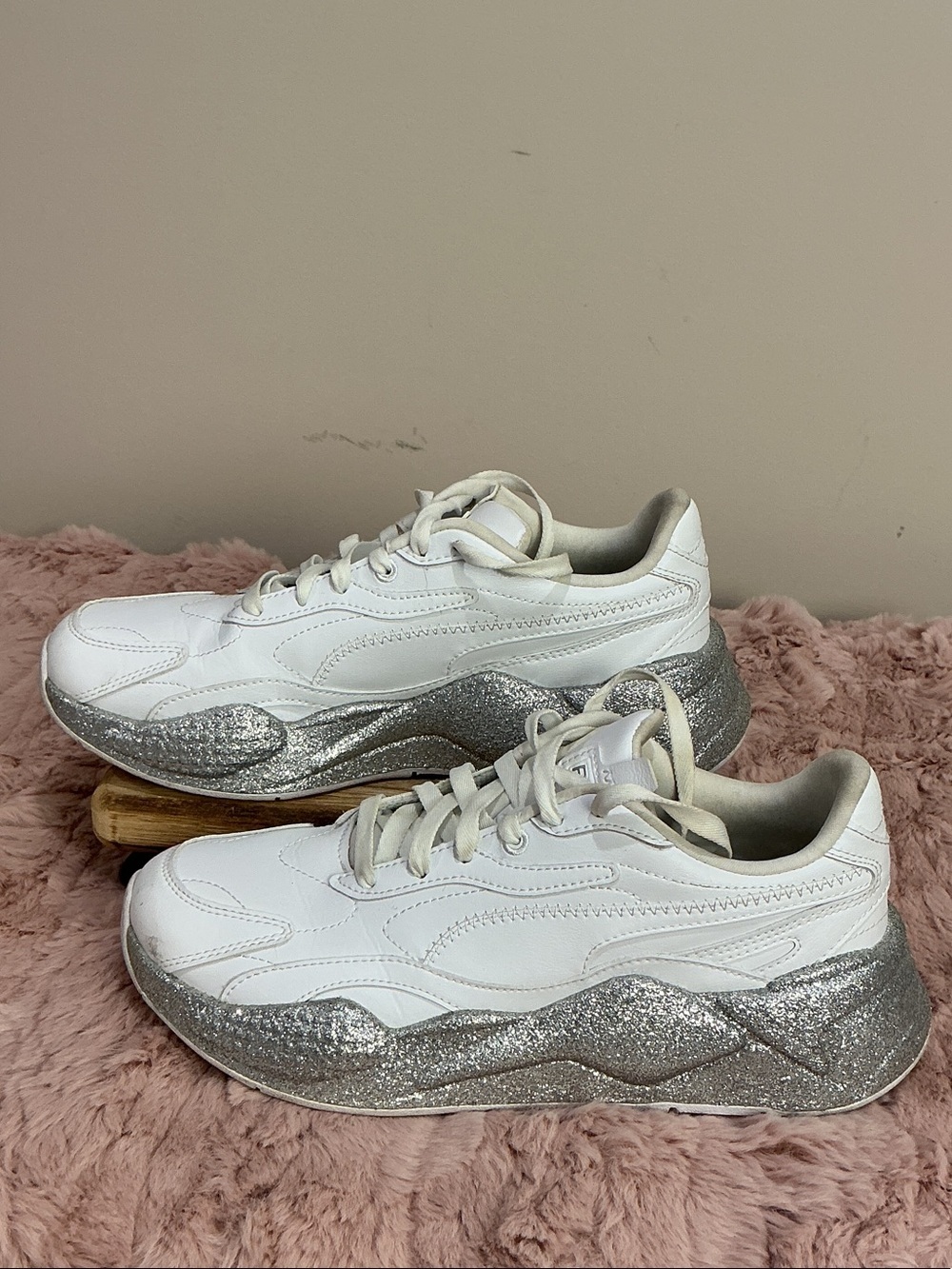 Puma White RS-X Silver Glitz women’s sneaker, size 8